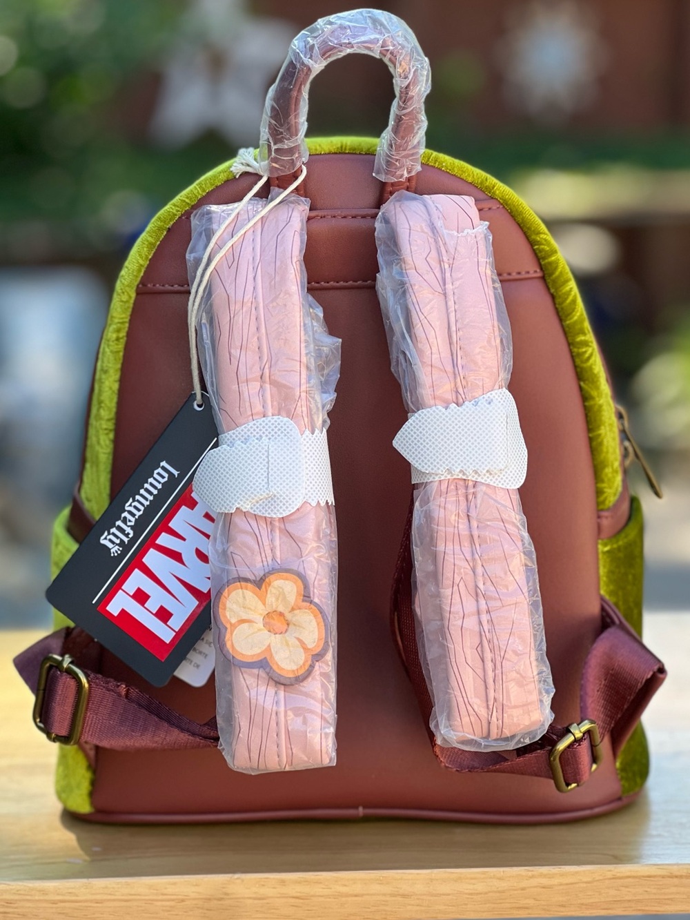 Loungefly Marvel Guardians of The Galaxy Groot Floral Velvet Mini Backpack NWT - Picture 2 of 8